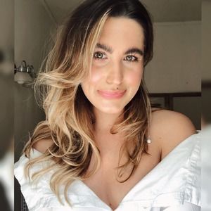 Meet your Posher, Karina